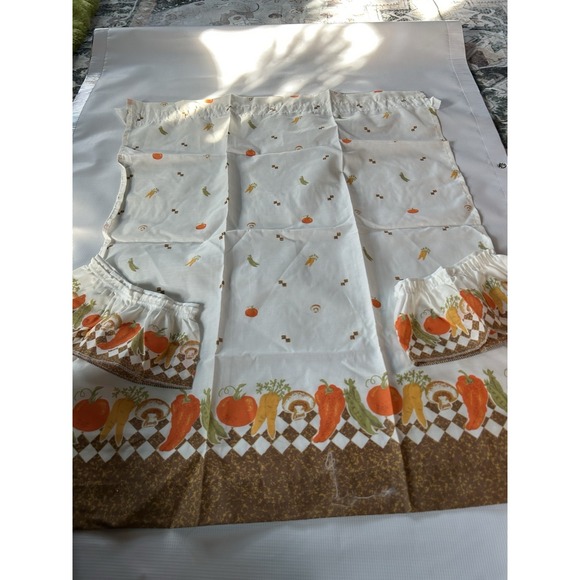 Vintage Cottage Cafe New Old Stock Mushroom Vegetable Curtains Orange/Brown - Picture 3 of 8